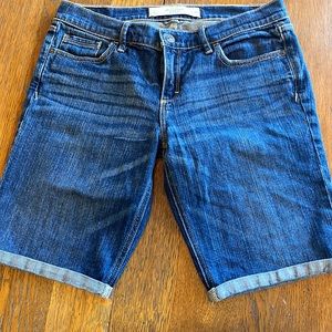 Abercrombie & Fitch Womens Jean Shorts size 6 w28.